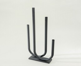 Escultura metálica de Świecznik 30x9x69 cm
