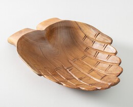 Escudo de Misa 19x29x6 cm