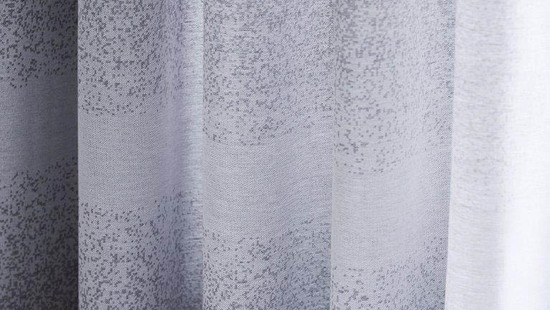 Cortinas con ojales