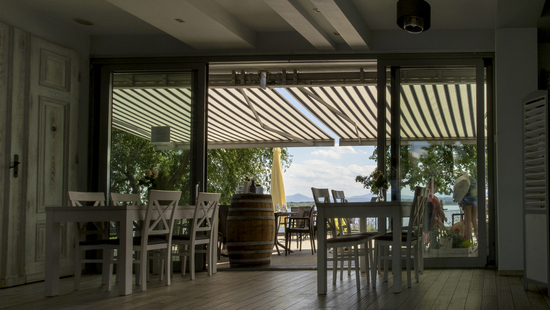 
										Toldos para patios exteriores
																						