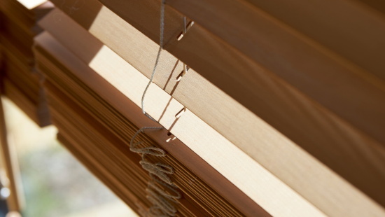 
										Persianas de madera de 50 mm
																						