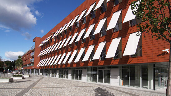 
										Toldos de protección solar para balcones
																						