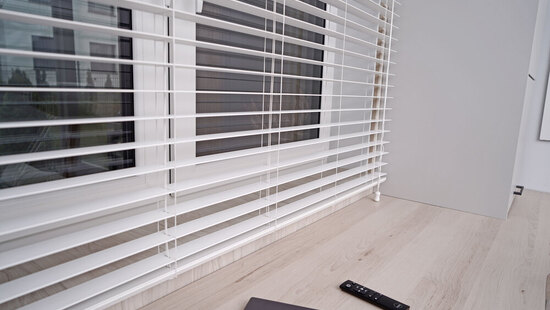 
										Persianas imitación madera PVC
																						