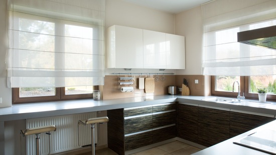Estores romanos para cocina